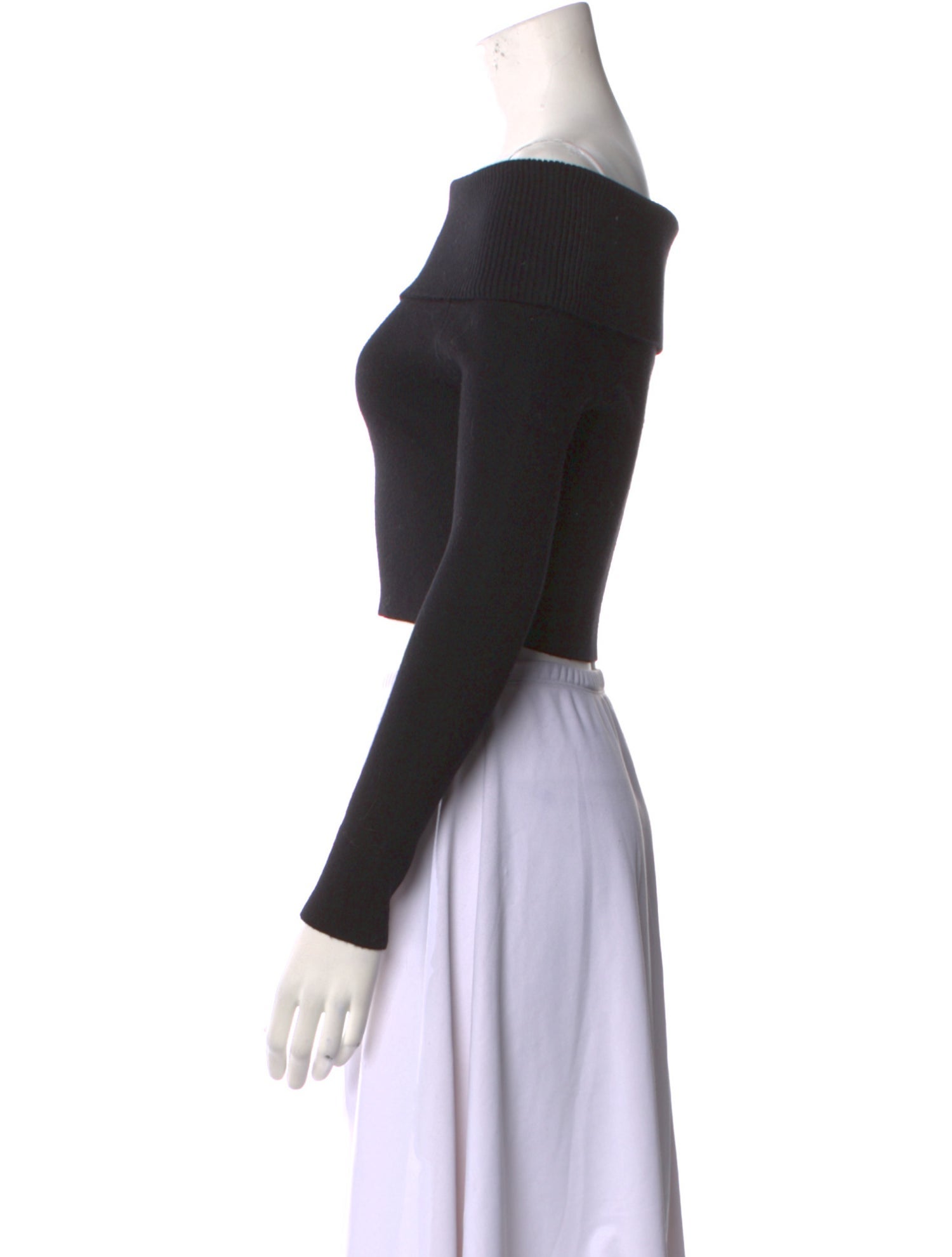 Line & Dot Off-The-Shoulder Sweater