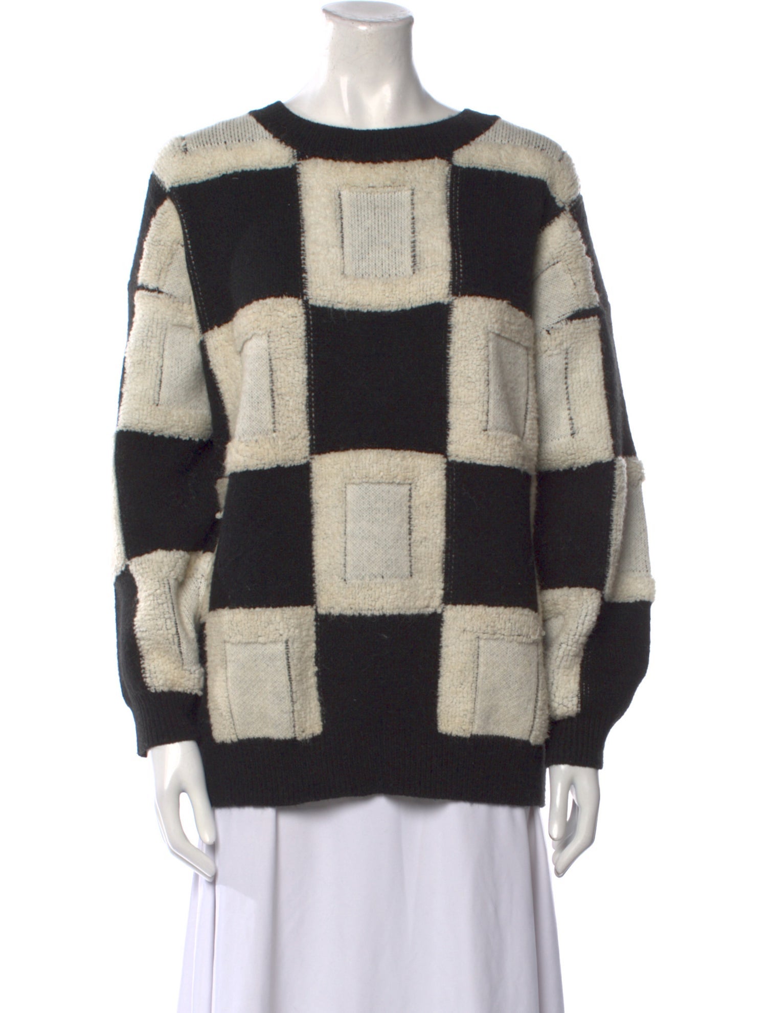 Line & Dot Printed Scoop Neck Sweater