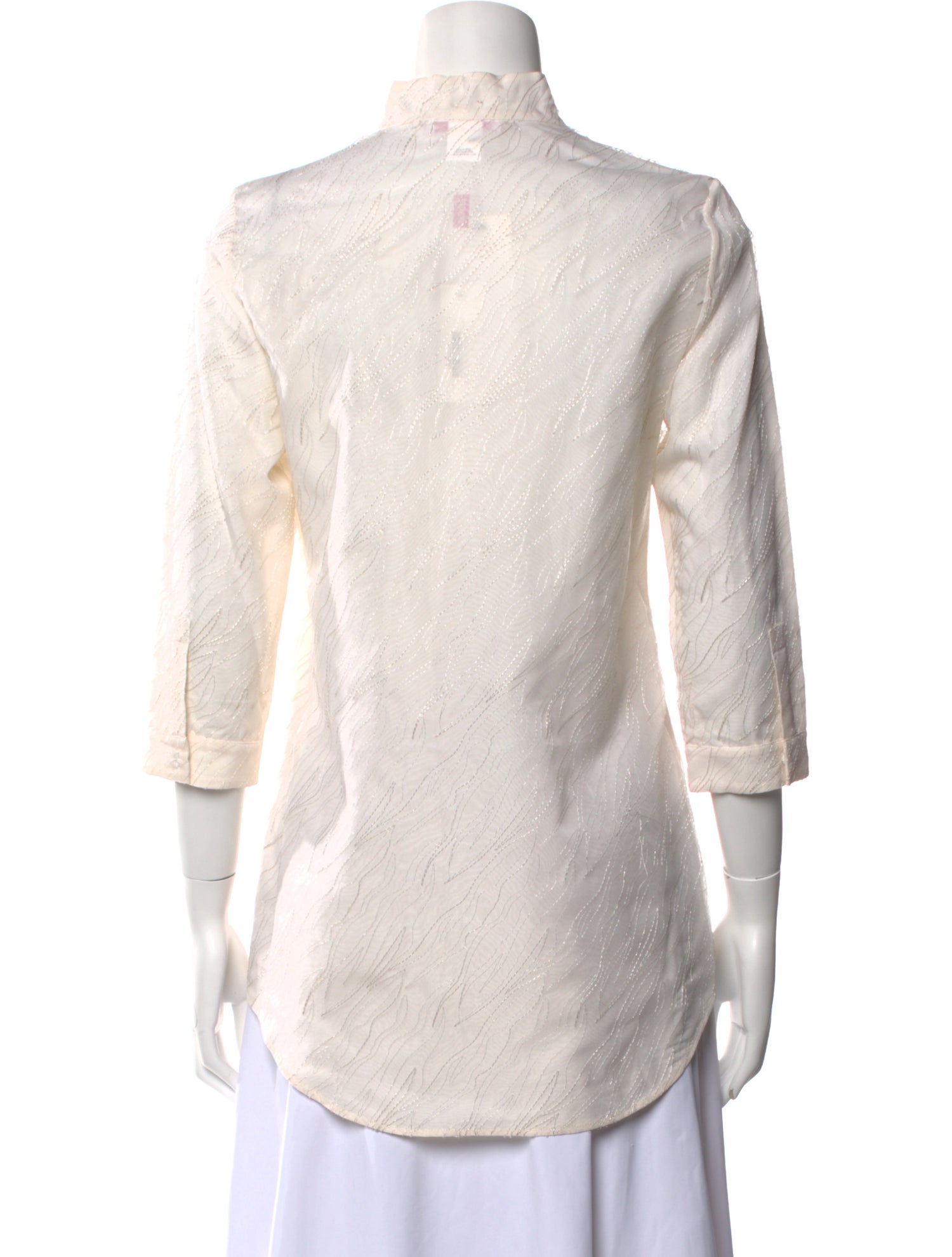 Leggiadro Silk Three-Quarter Sleeve Button-Up Top