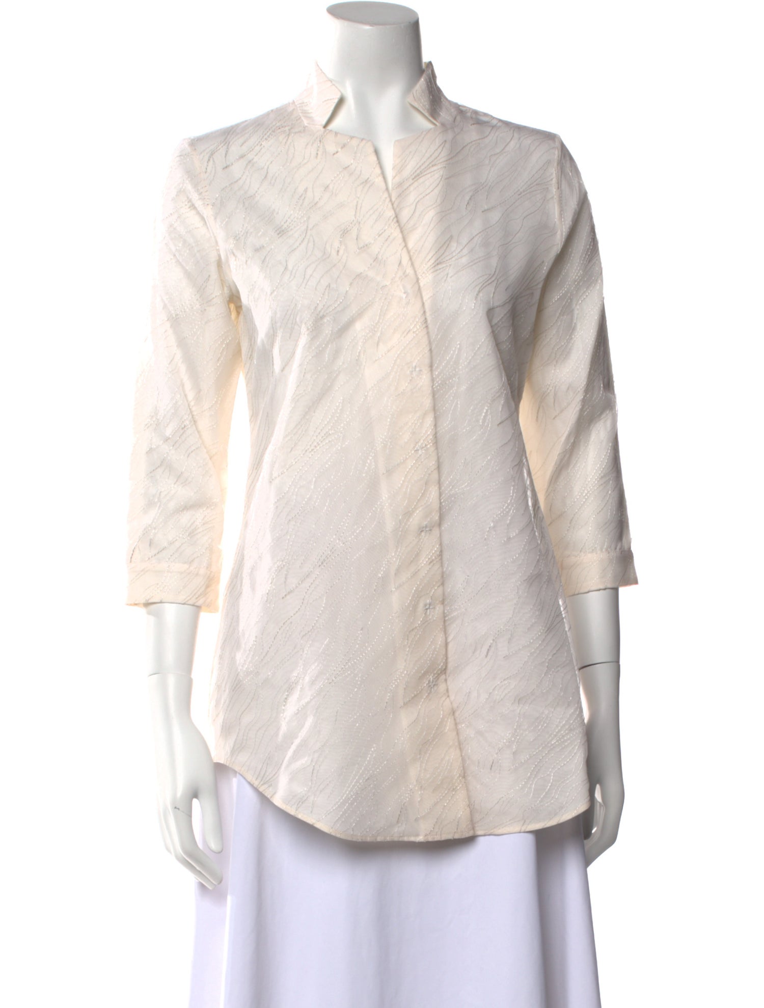 Leggiadro Silk Three-Quarter Sleeve Button-Up Top