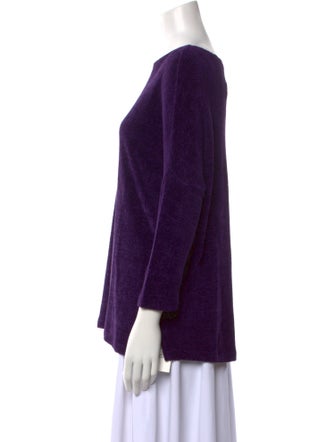 Leggiadro Bateau Neckline Three-Quarter Sleeve Blouse