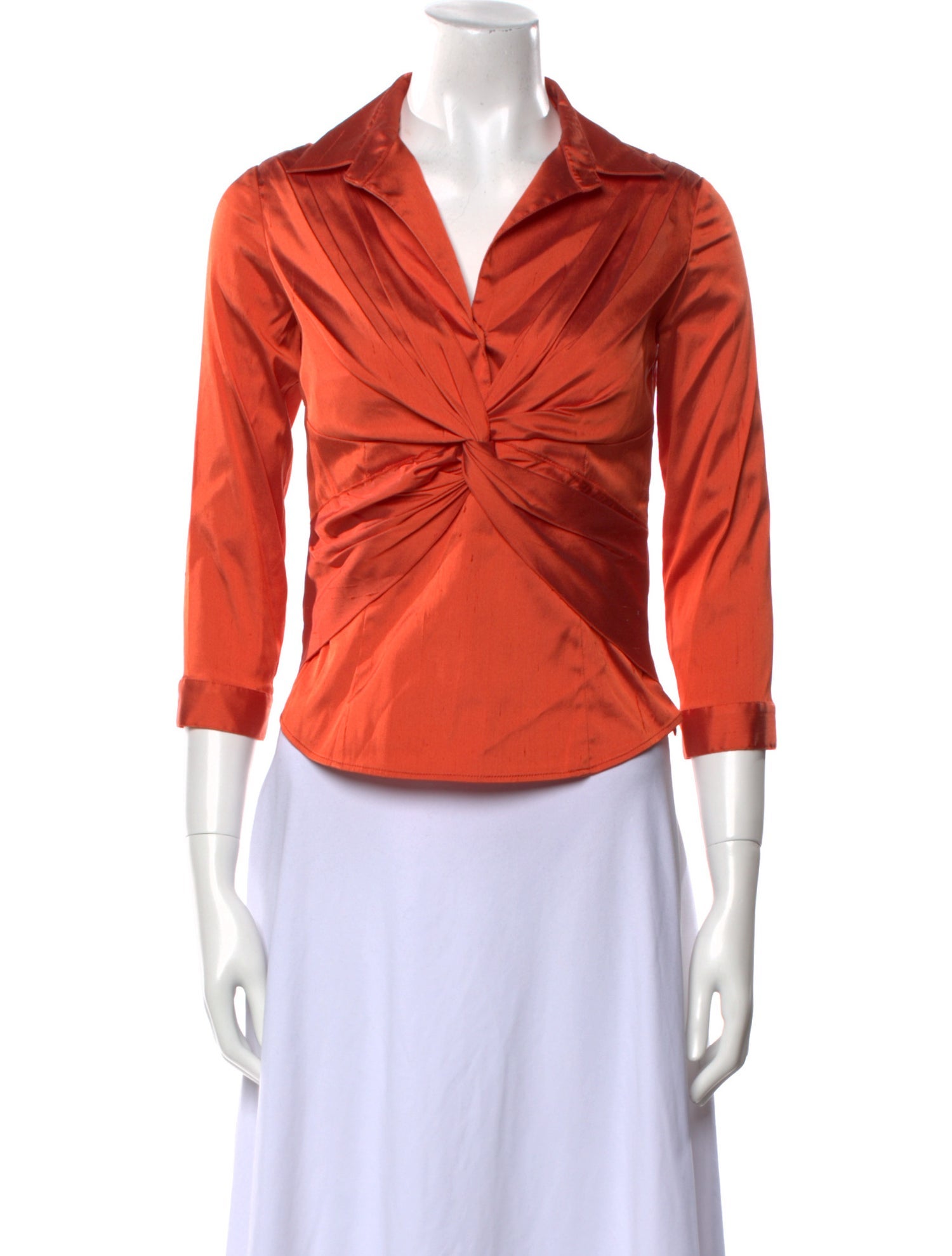 Leggiadro Silk V-Neck Crop Top