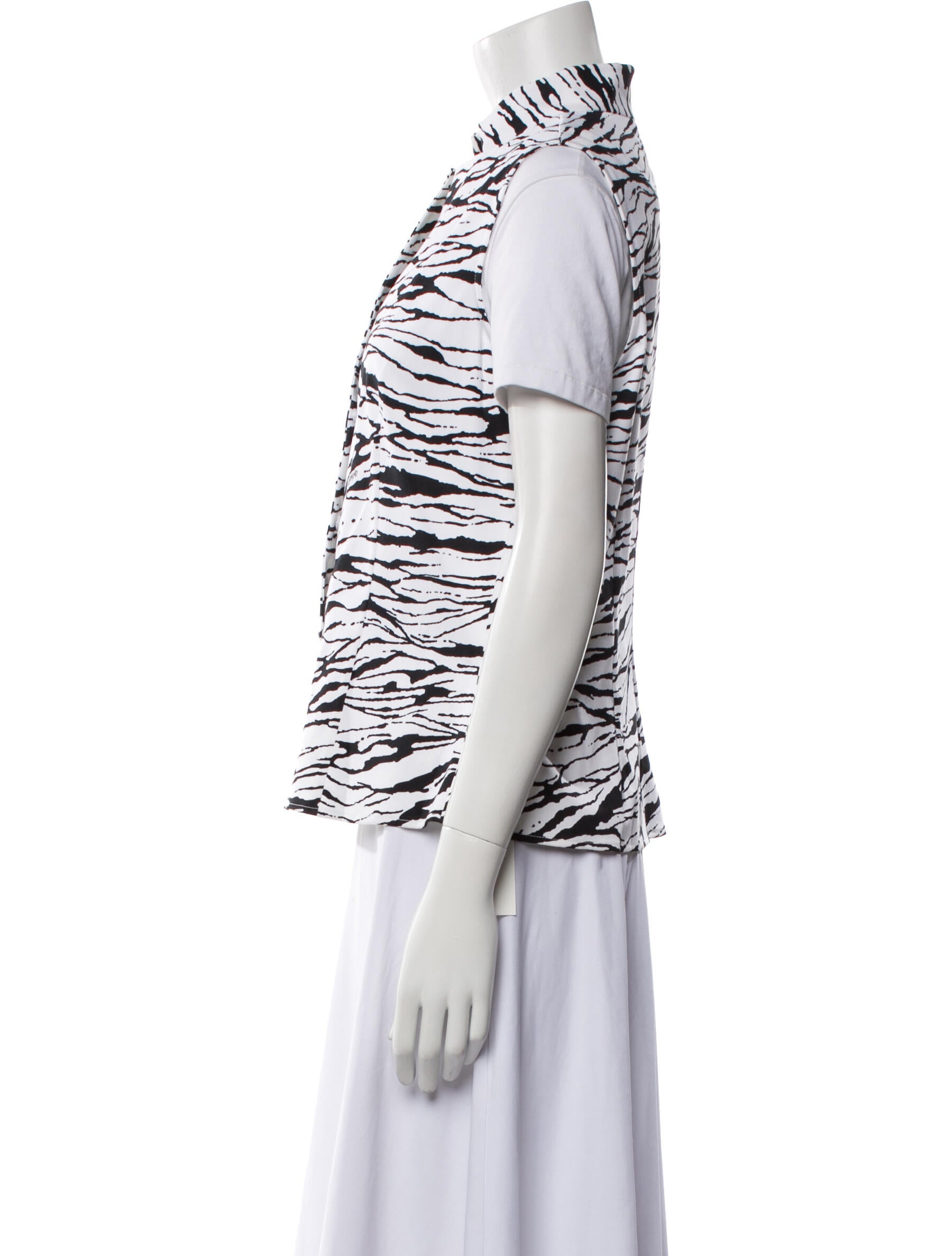 Leggiadro Animal Print Vest