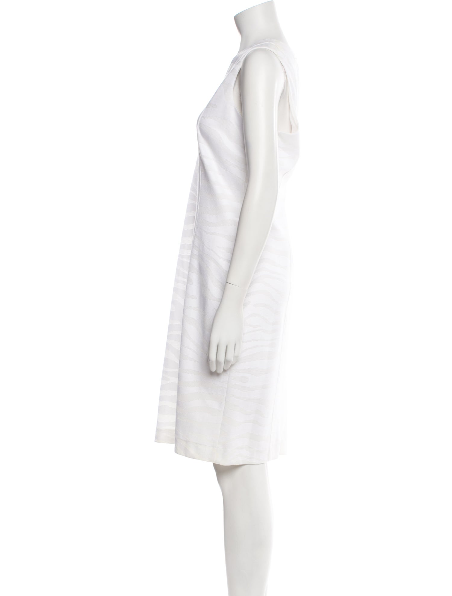 Leggiadro V-Neck Knee-Length Dress w/ Tags