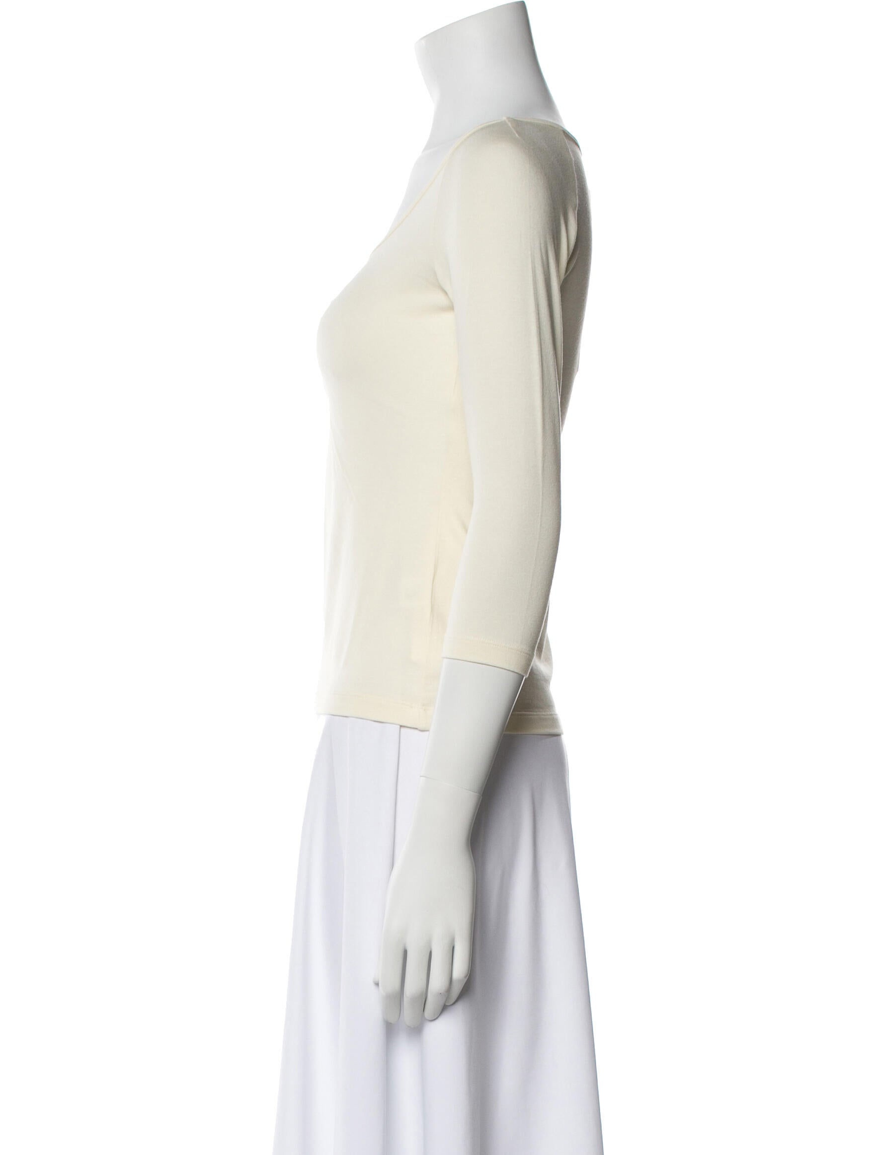 Leggiadro Bateau Neckline Three-Quarter Sleeve Top