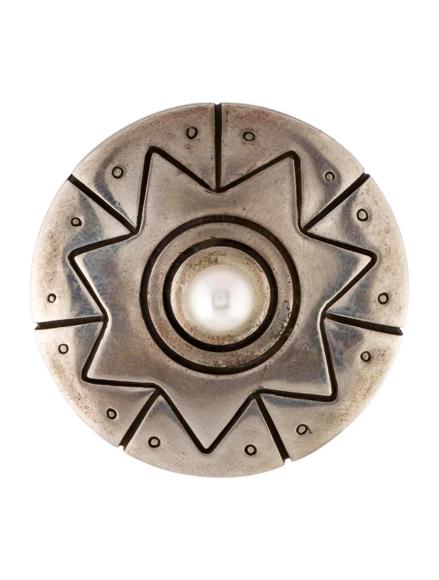 Lisa Jenks Pearl Round Pin