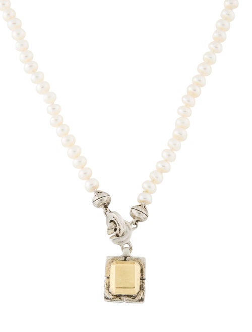 Lisa Jenks Two-Tone Pearl Pendant Necklace