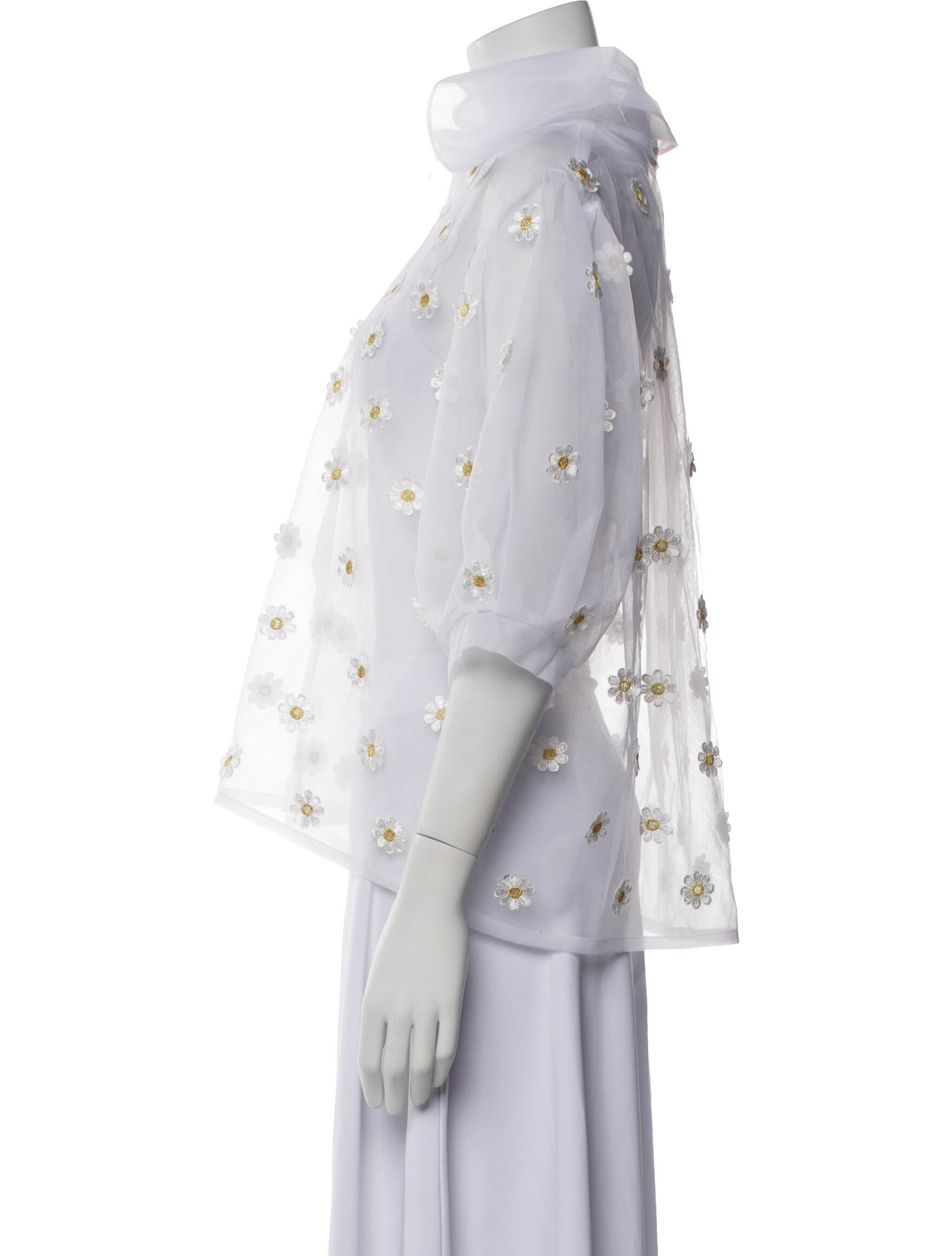 Lirika Matoshi Floral Print Three-Quarter Sleeve Button-Up Top