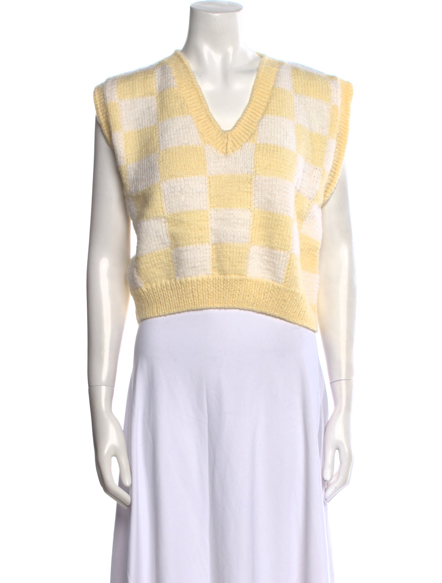 Lirika Matoshi Plaid Print V-Neck Sweater w/ Tags