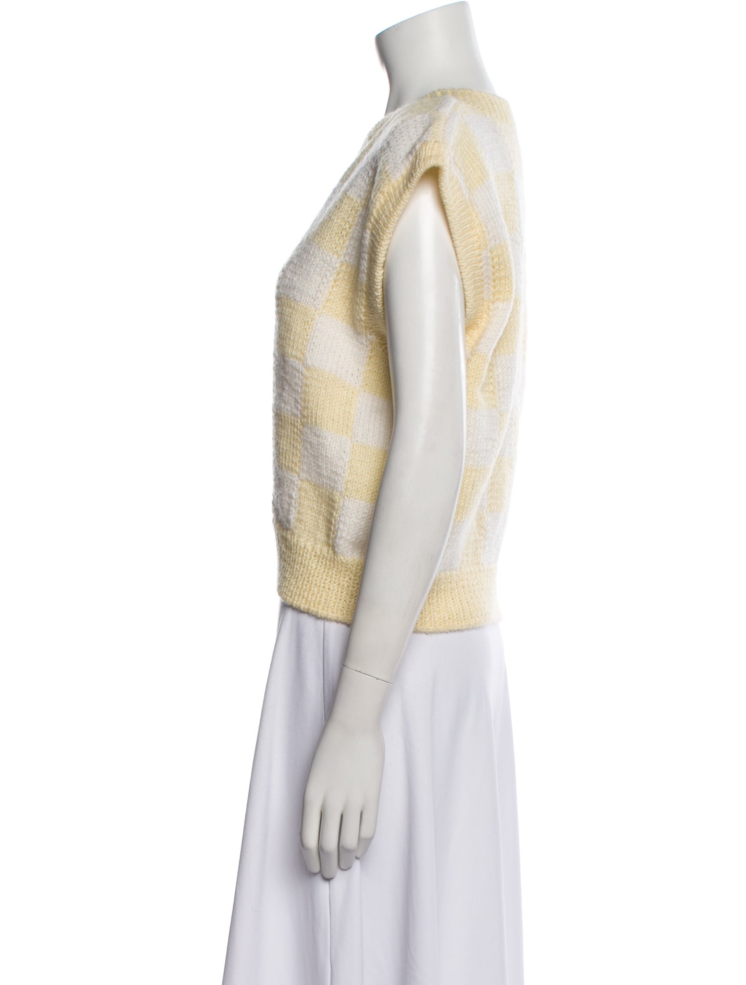 Lirika Matoshi Plaid Print V-Neck Sweater w/ Tags