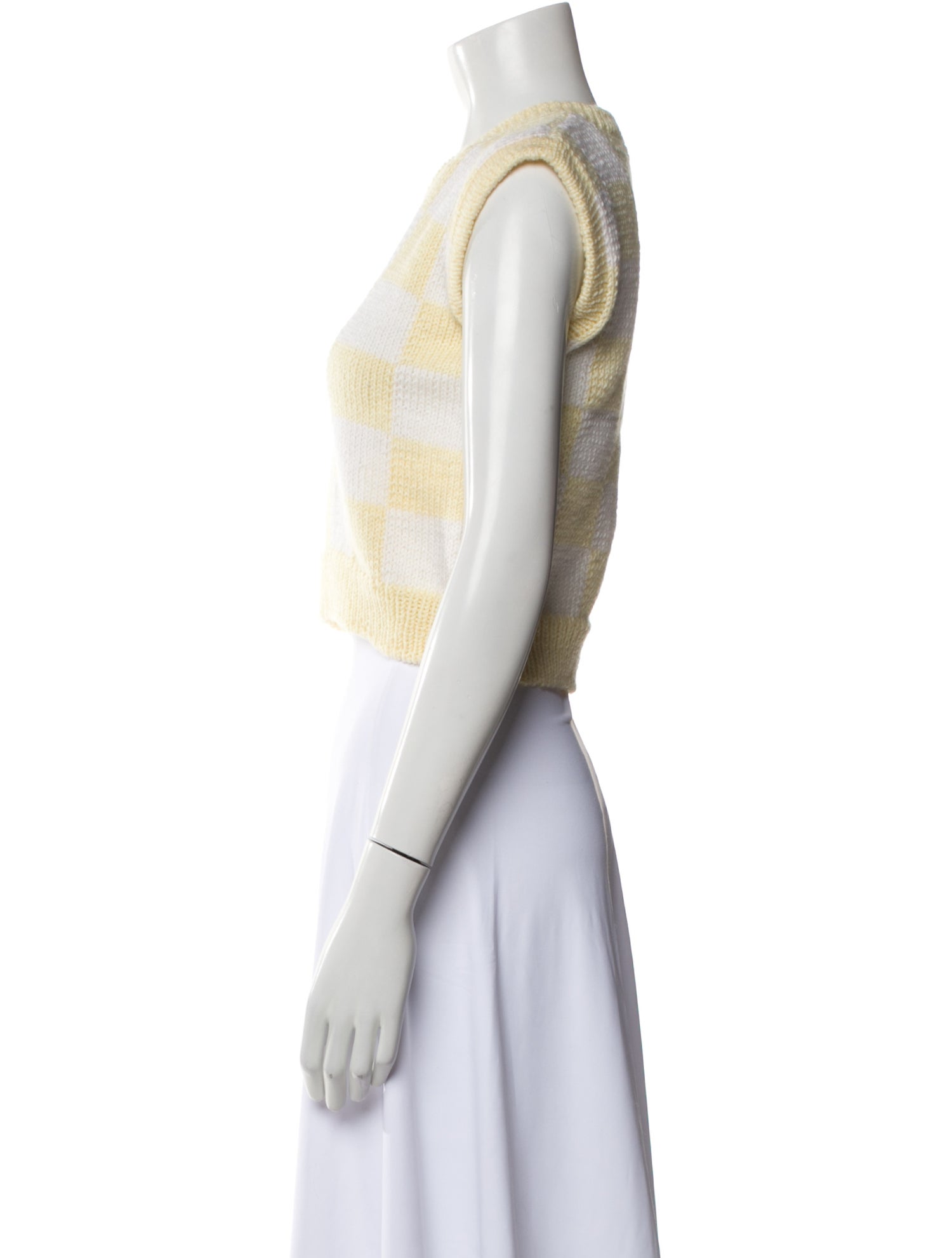 Lirika Matoshi Printed V-Neck Sweater