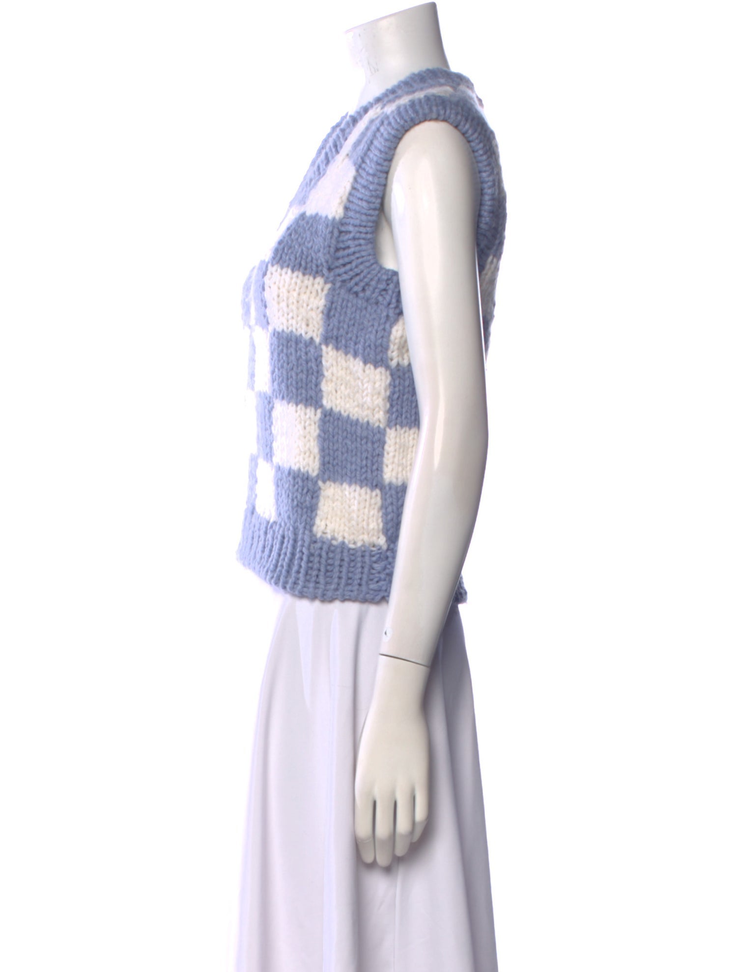 Lirika Matoshi Printed V-Neck Sweater