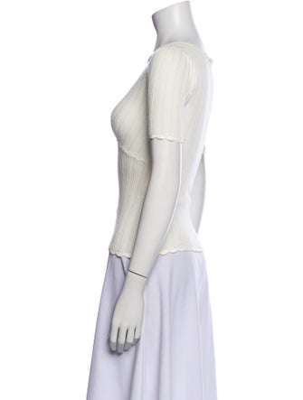 La Maille Sezane V-Neck Short Sleeve Top