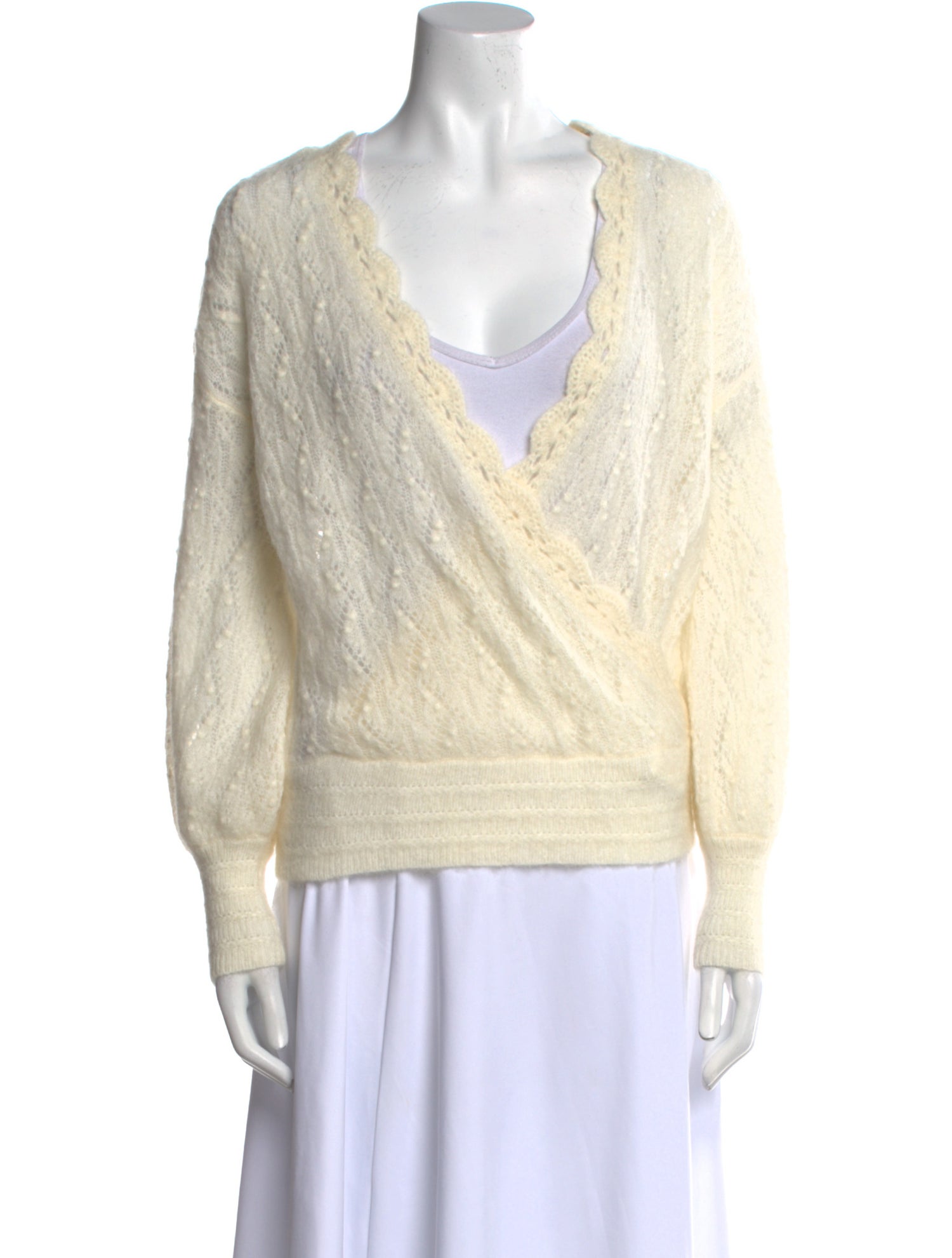 La Maille Sezane V-Neck Long Sleeve Sweatshirt