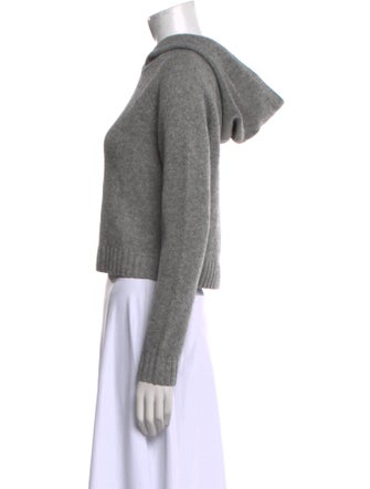 La Maille Sezane Wool V-Neck Sweater