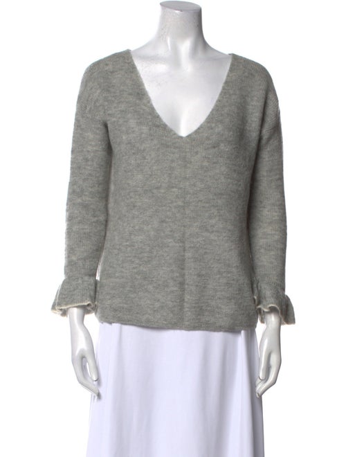 La Maille Sezane Kid Mohair V-Neck Sweater