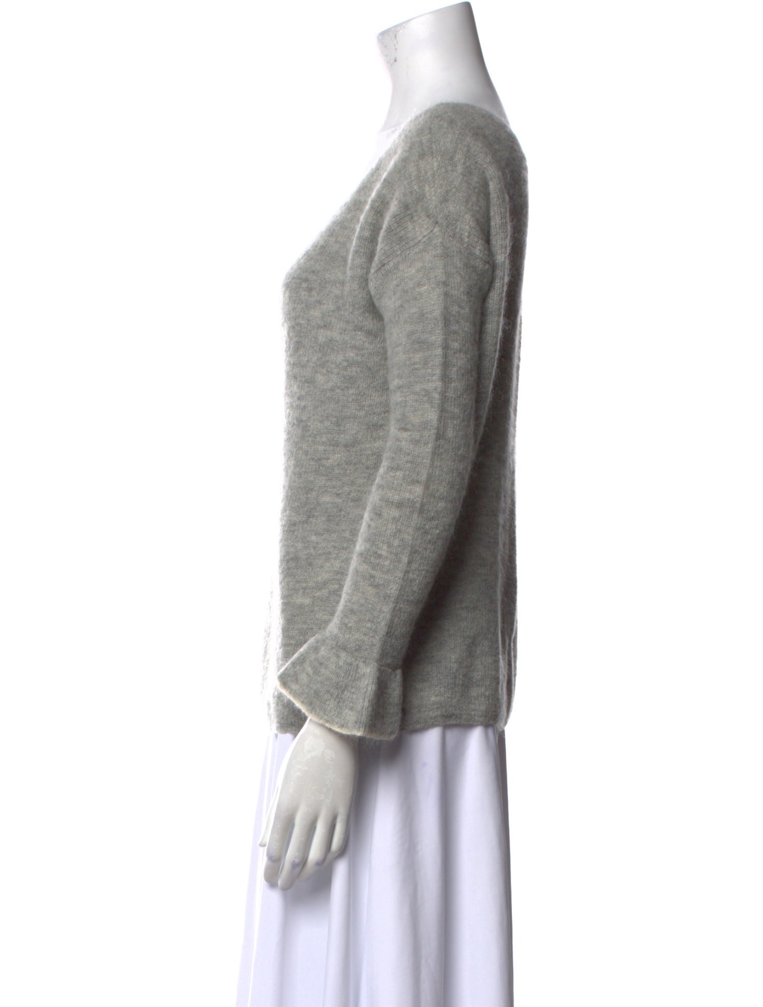 La Maille Sezane Kid Mohair V-Neck Sweater