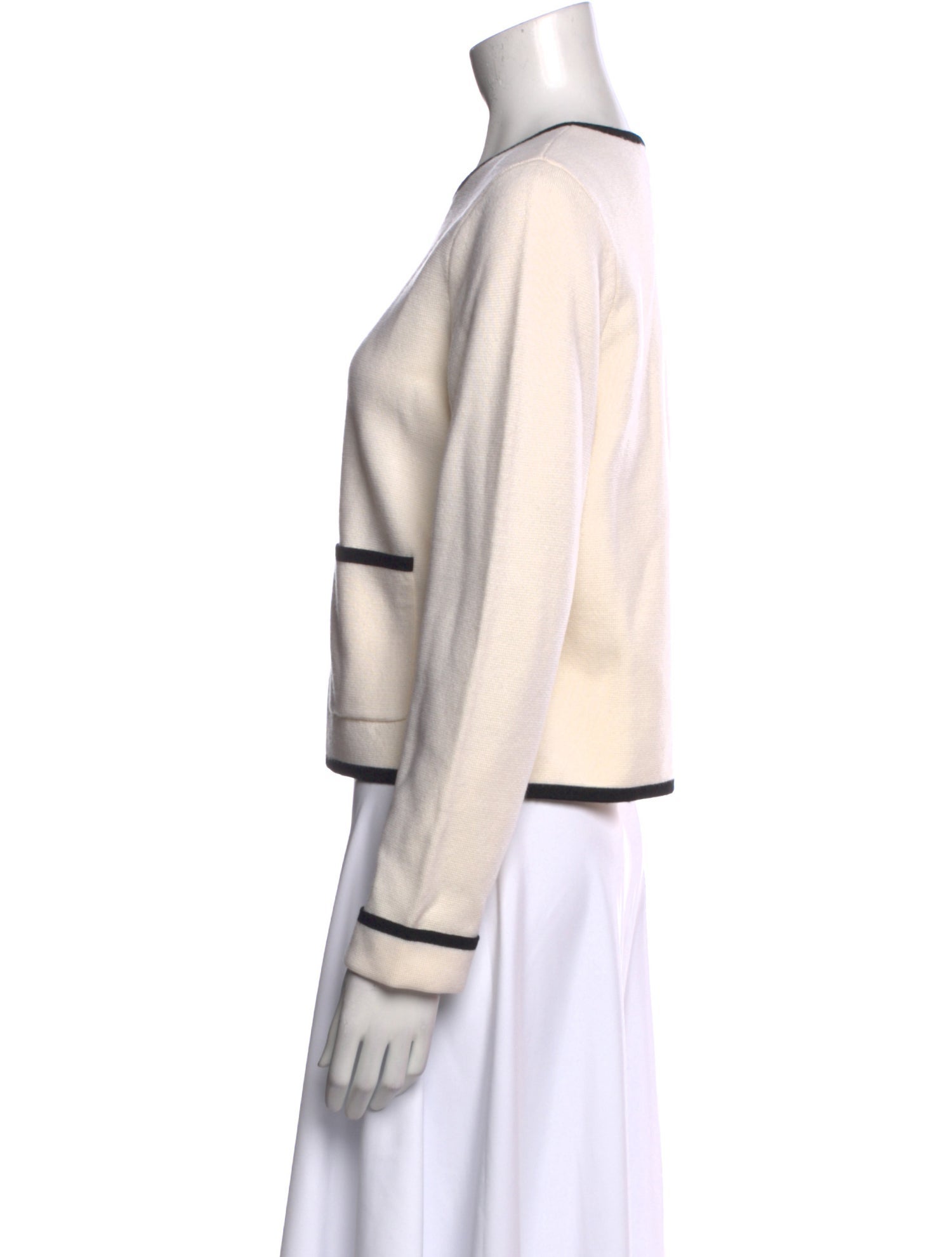 La Maille Sezane Merino Wool Scoop Neck Sweater