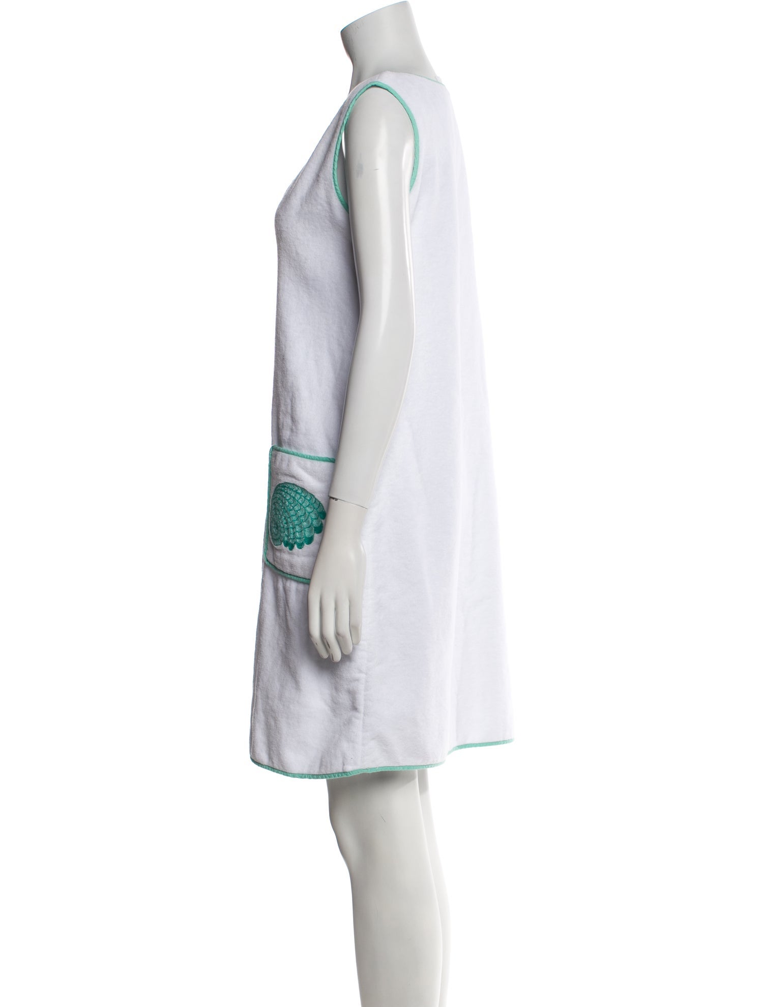 Loretta Caponi Embroidered Accent Nightgown