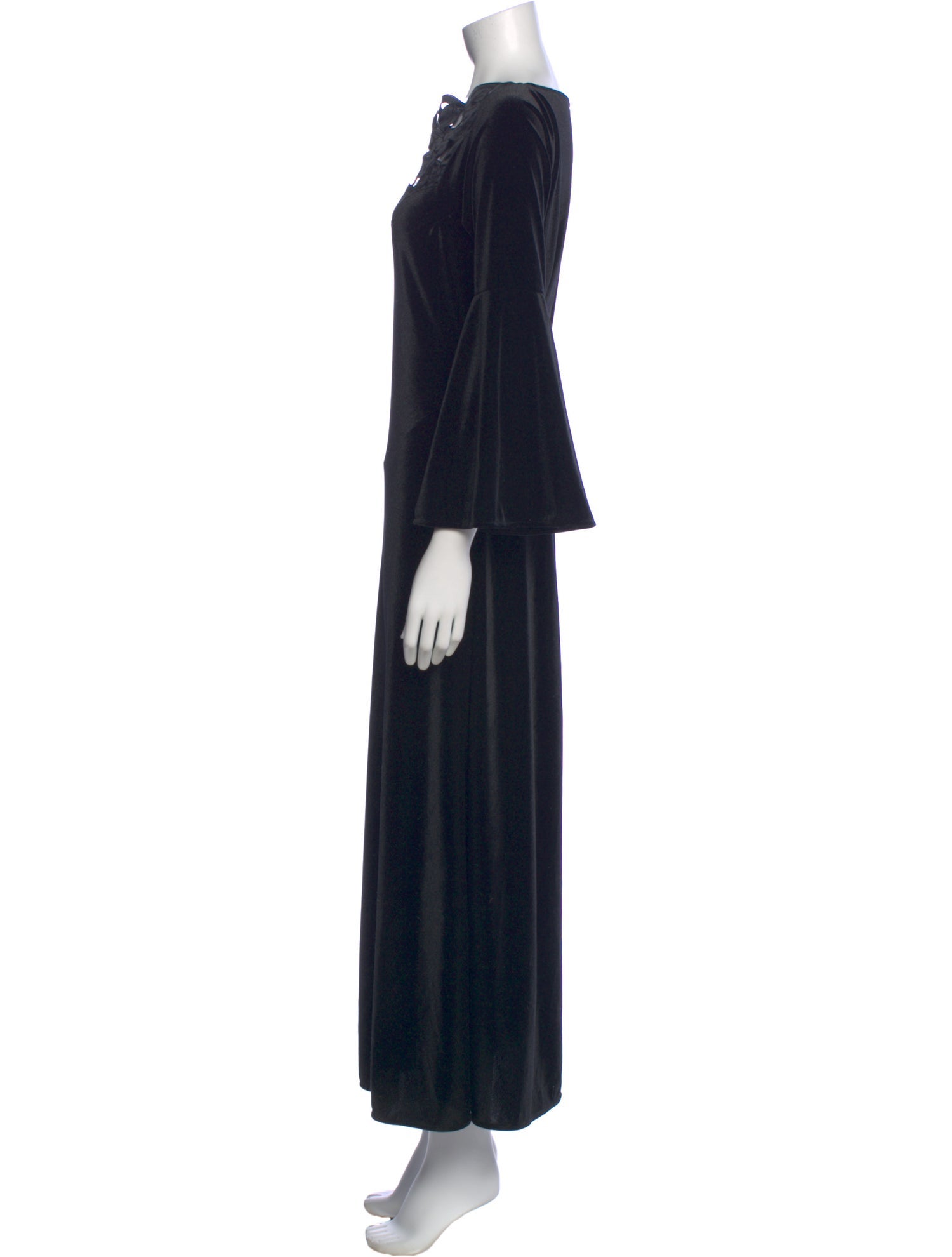 Loretta Caponi Bateau Neckline Long Dress