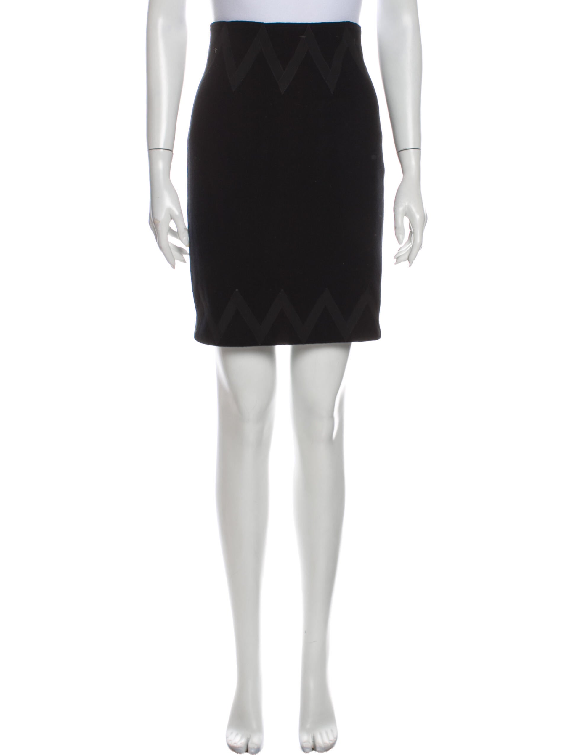 Louis Feraud Vintage Knee-Length Skirt