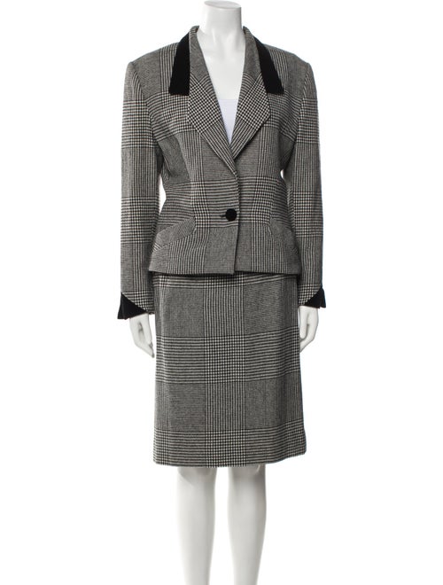 Louis Feraud Houndstooth Print Skirt Suit
