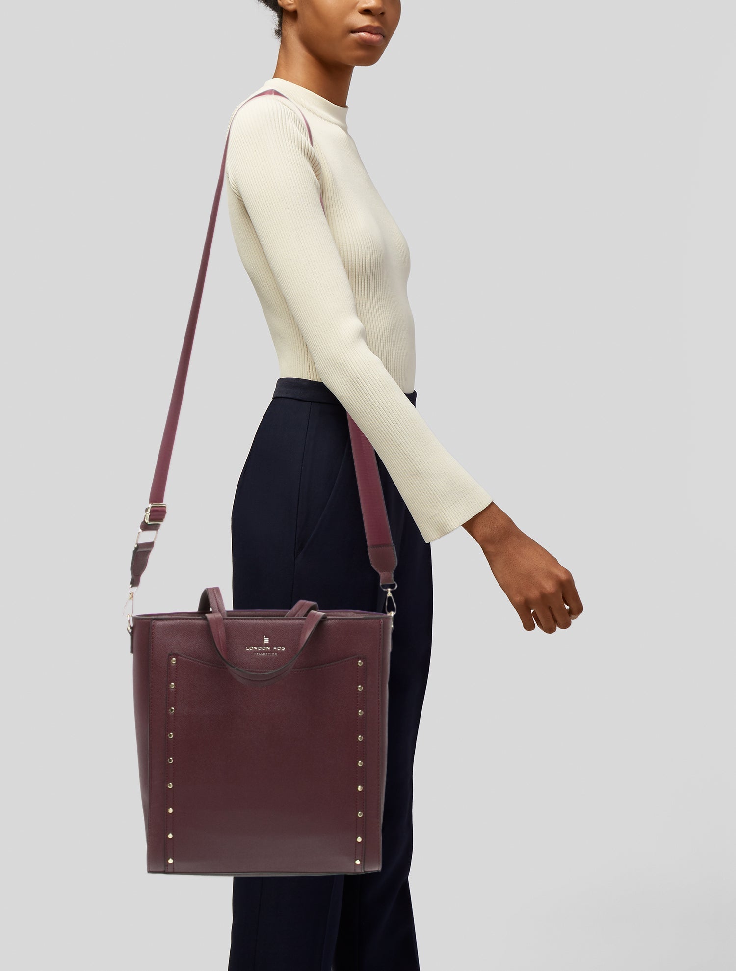 London Fog Leather Messenger Bag