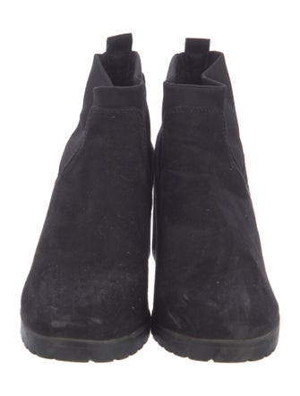 London Fog Suede Chelsea Boots