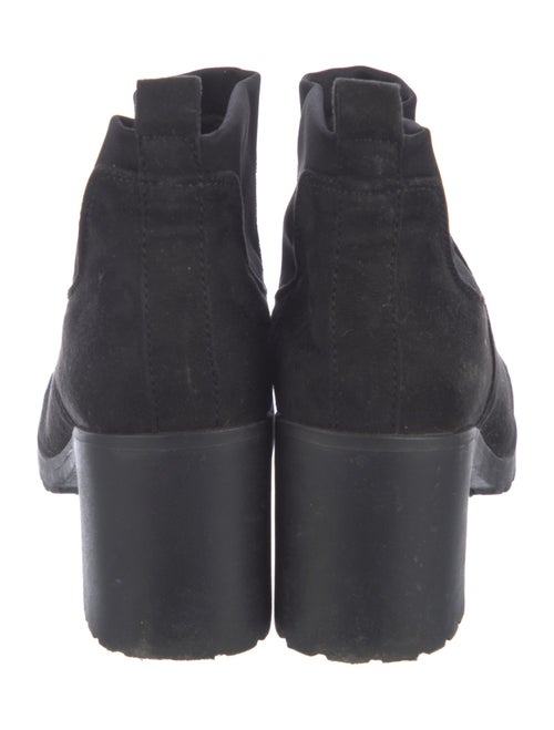 London Fog Suede Chelsea Boots