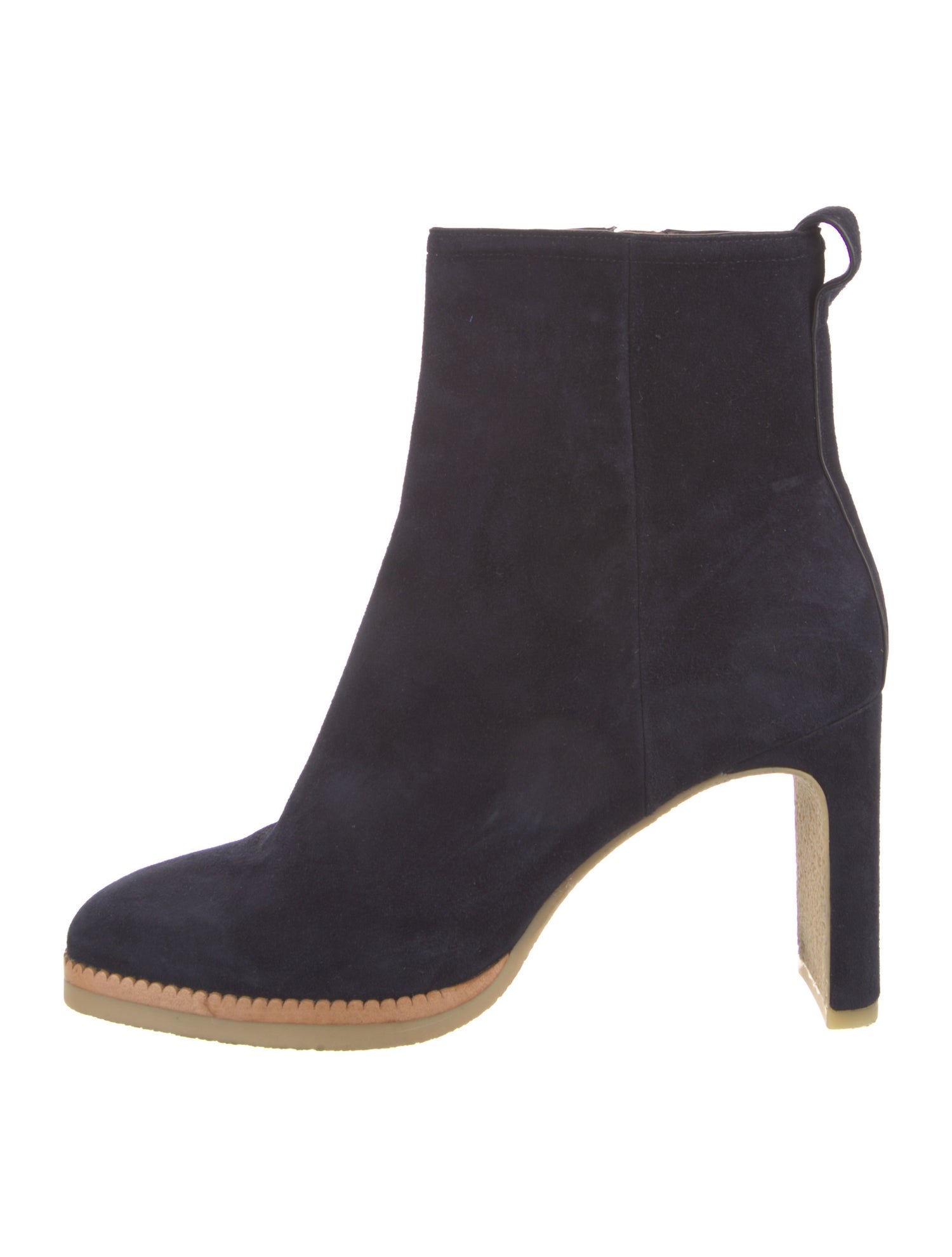Lola Cruz Suede Boots