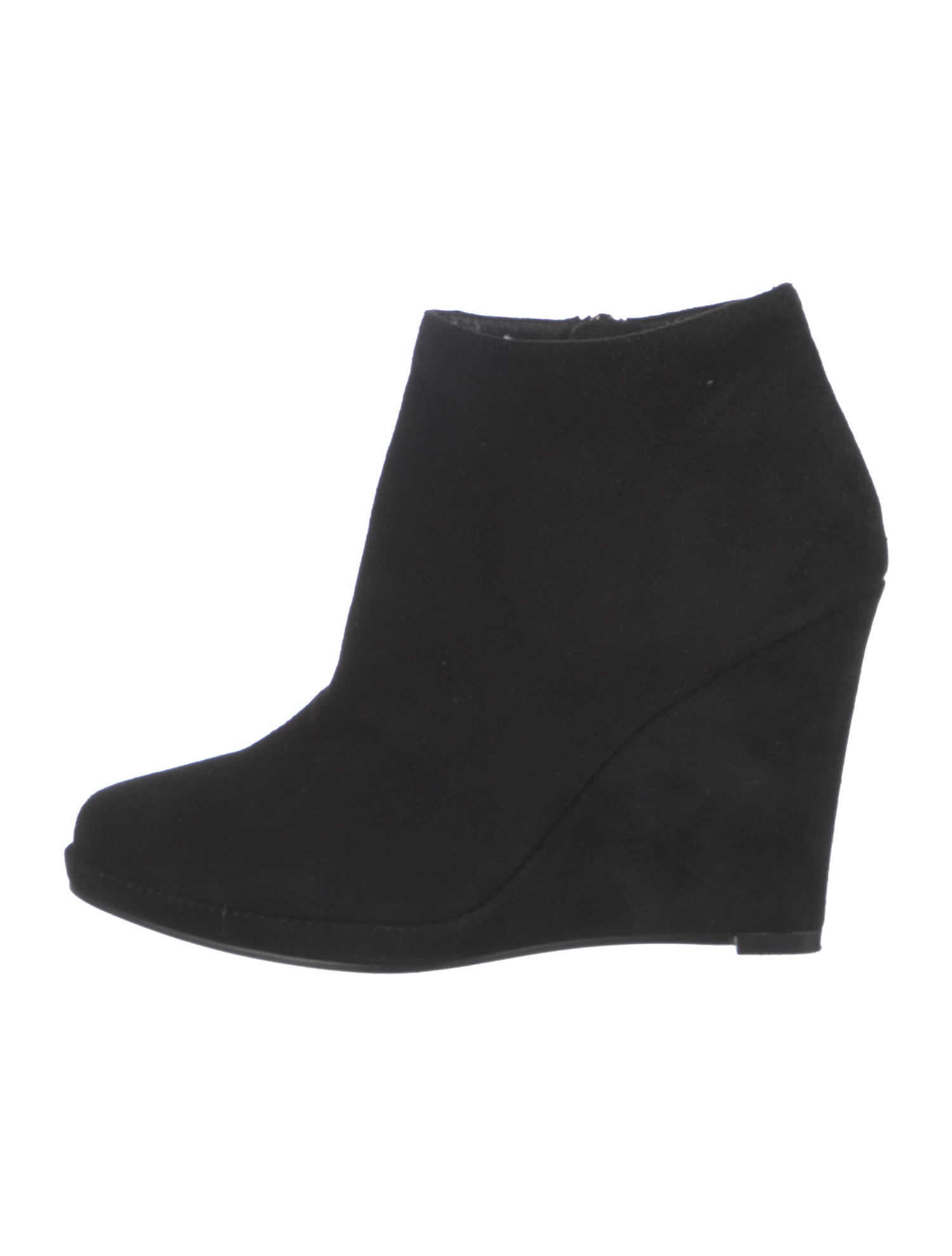 Lola Cruz Suede Boots