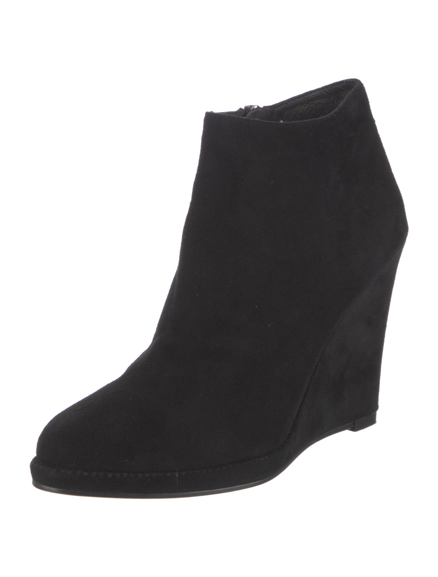 Lola Cruz Suede Boots