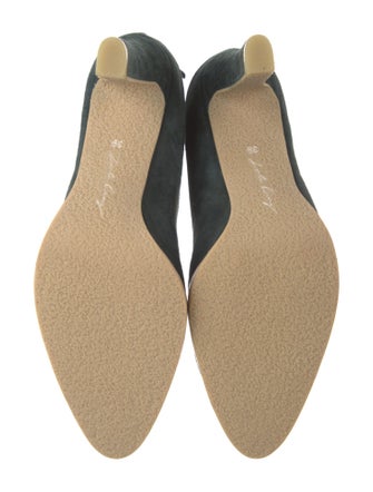 Lola Cruz Suede Boots