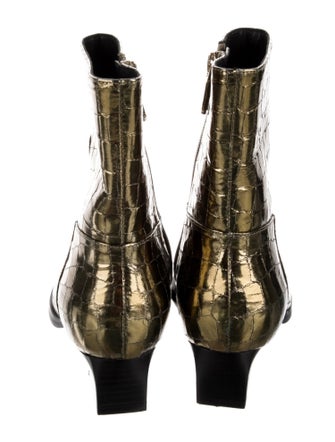 Lola Cruz Leather Boots