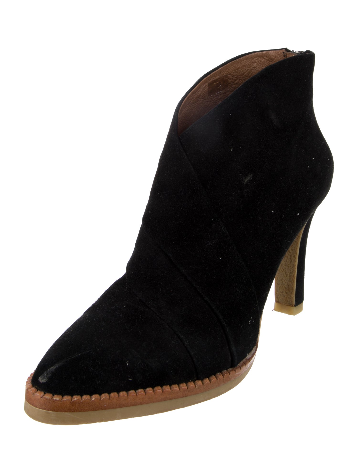 Lola Cruz Suede Boots