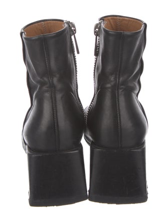 LOQ Leather Boots