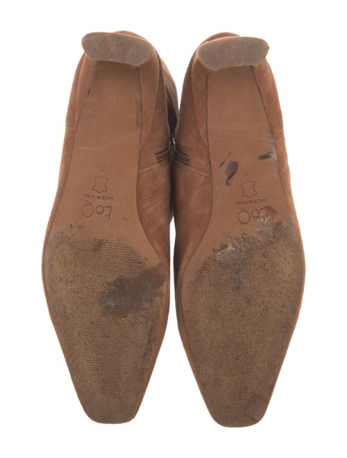 LOQ Suede Boots