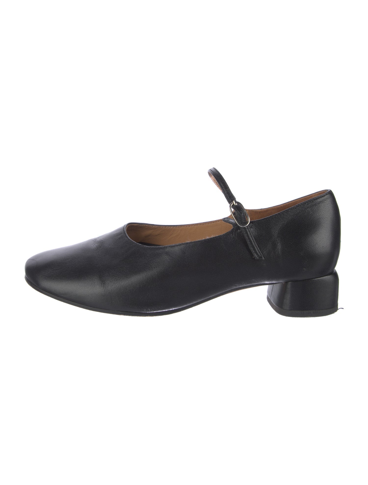 LOQ Leather Mary Jane Flats
