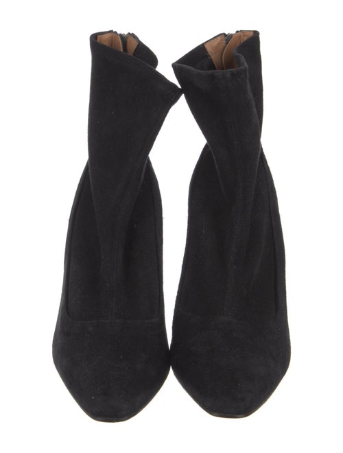 LOQ Suede Boots