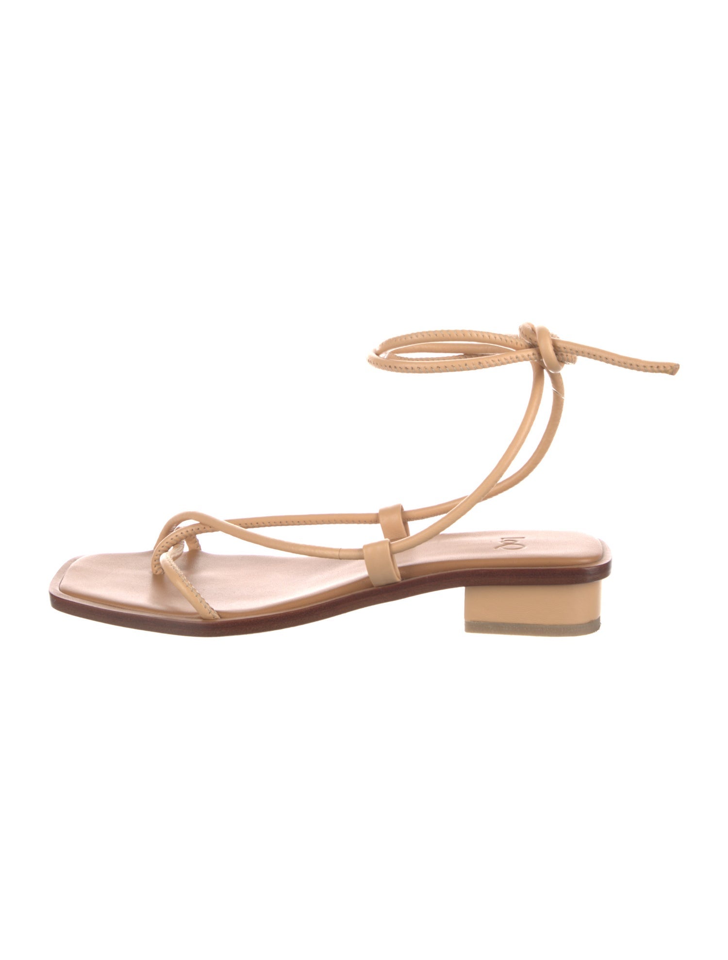 LOQ Leather Flats