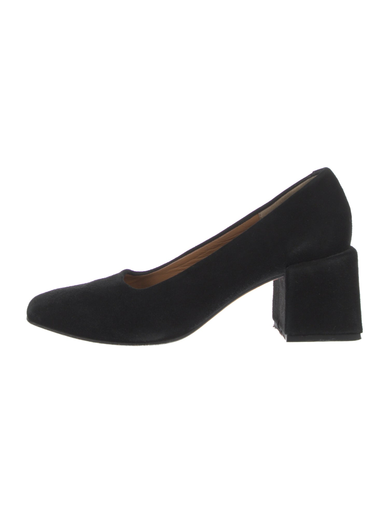 LOQ Suede Pumps