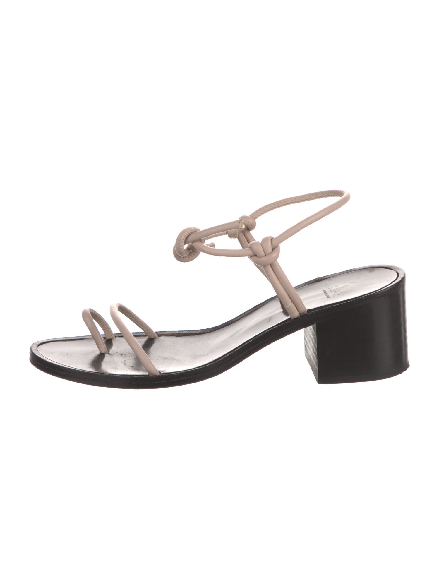 LOQ Leather Sandals