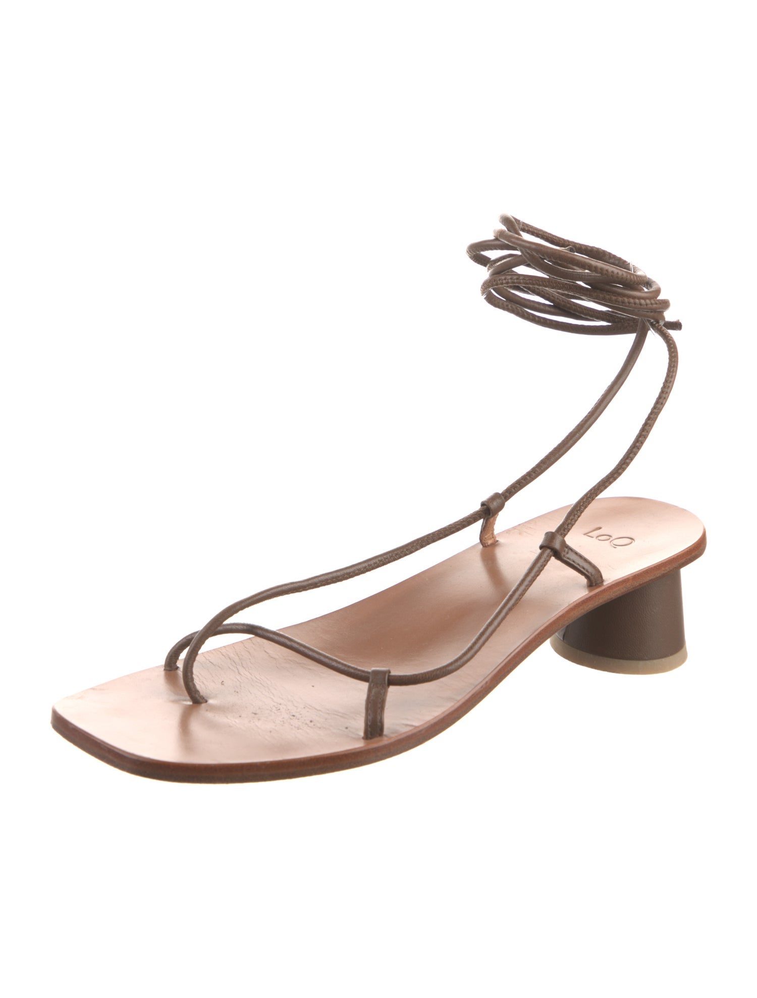 LOQ Leather Sandals