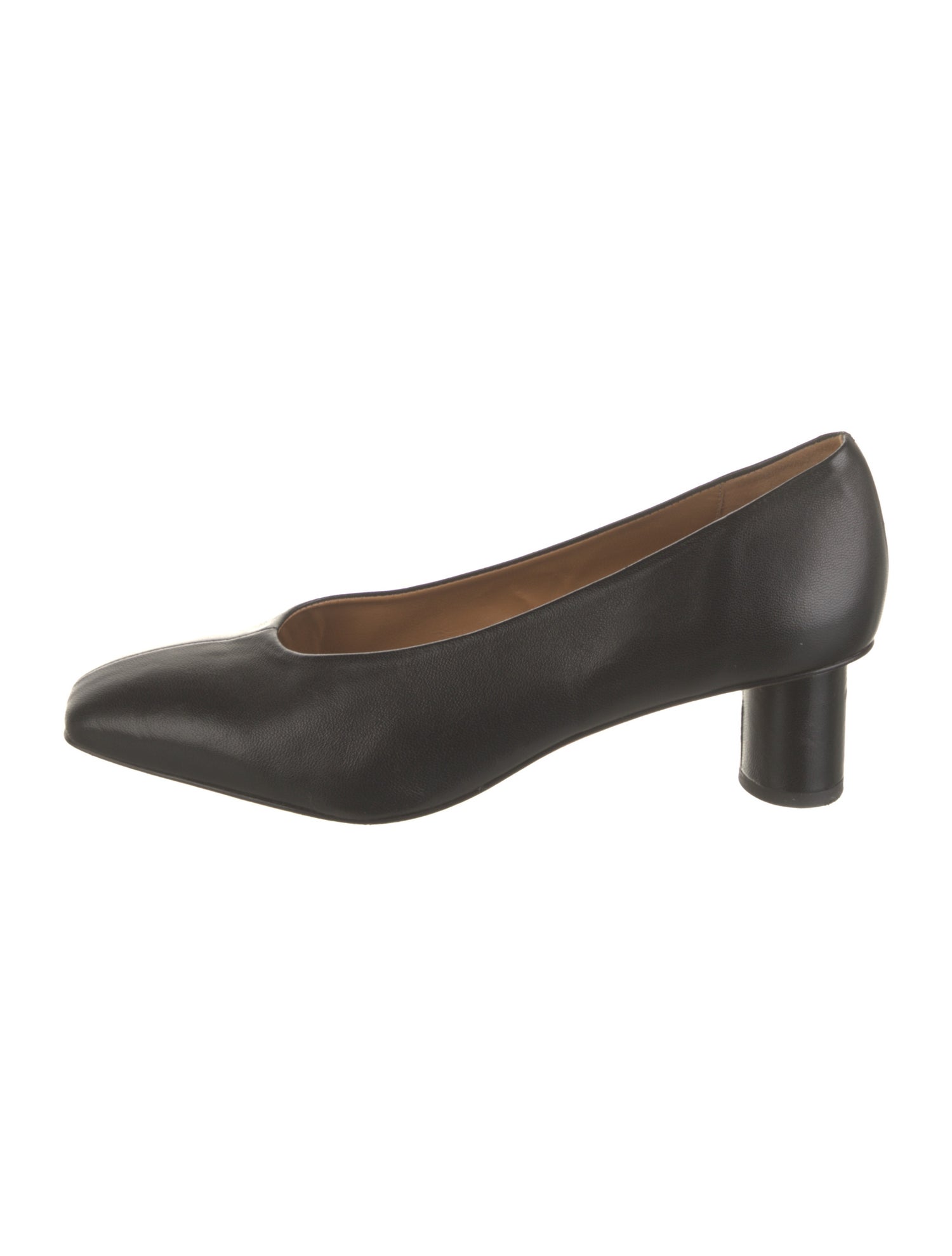 LOQ Leather Pumps