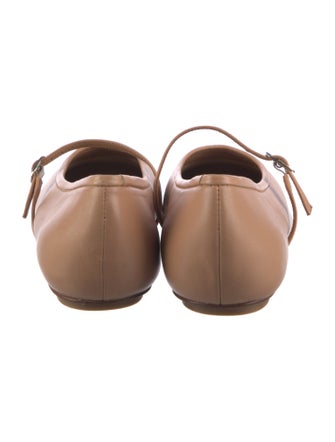LOQ Leather Mary Jane Flats