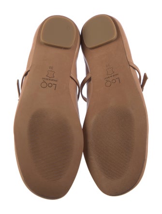 LOQ Leather Mary Jane Flats