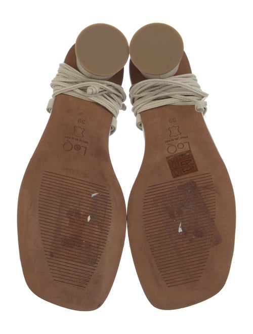 LOQ Leather Sandals