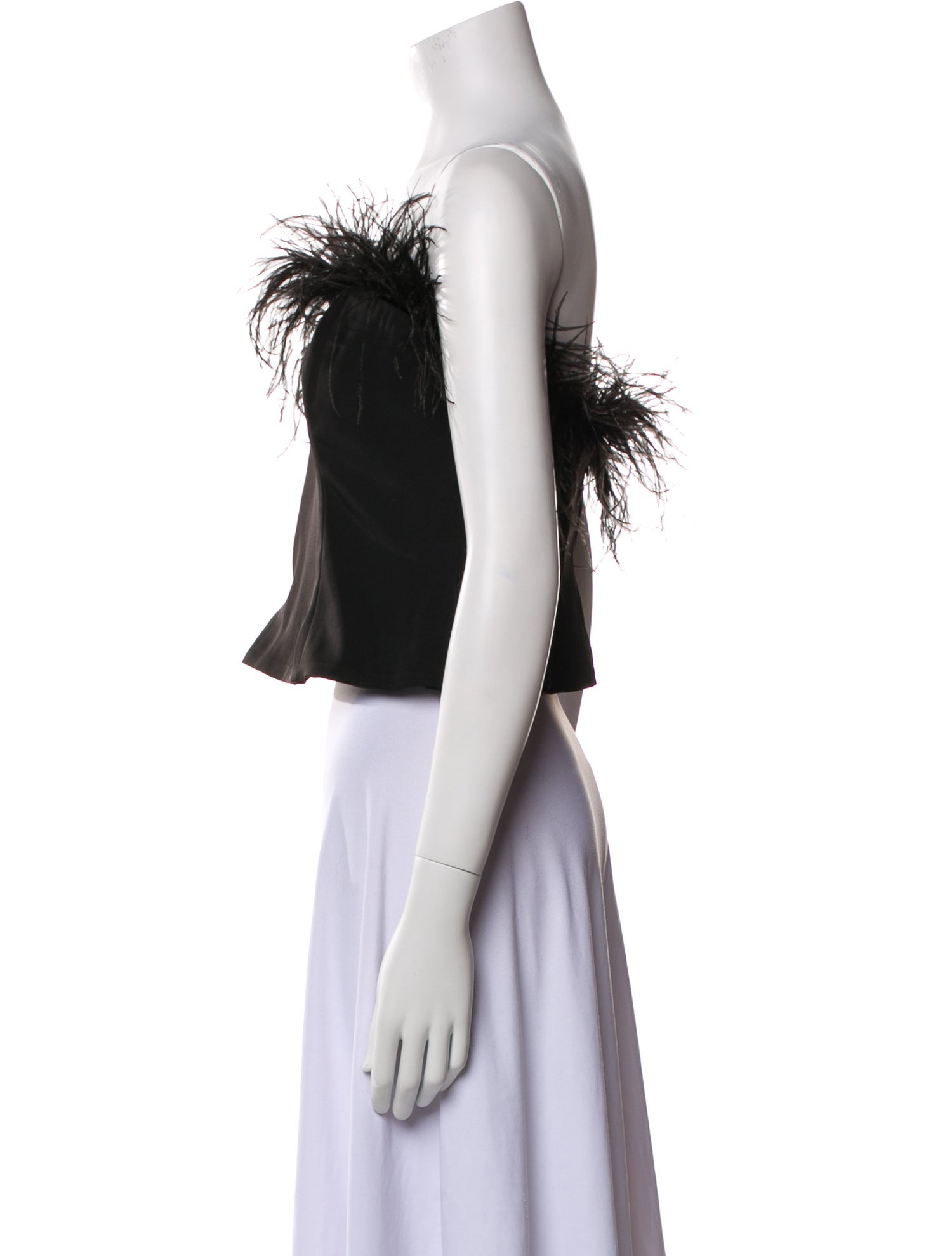 LPA Off-The-Shoulder Sleeveless Crop Top