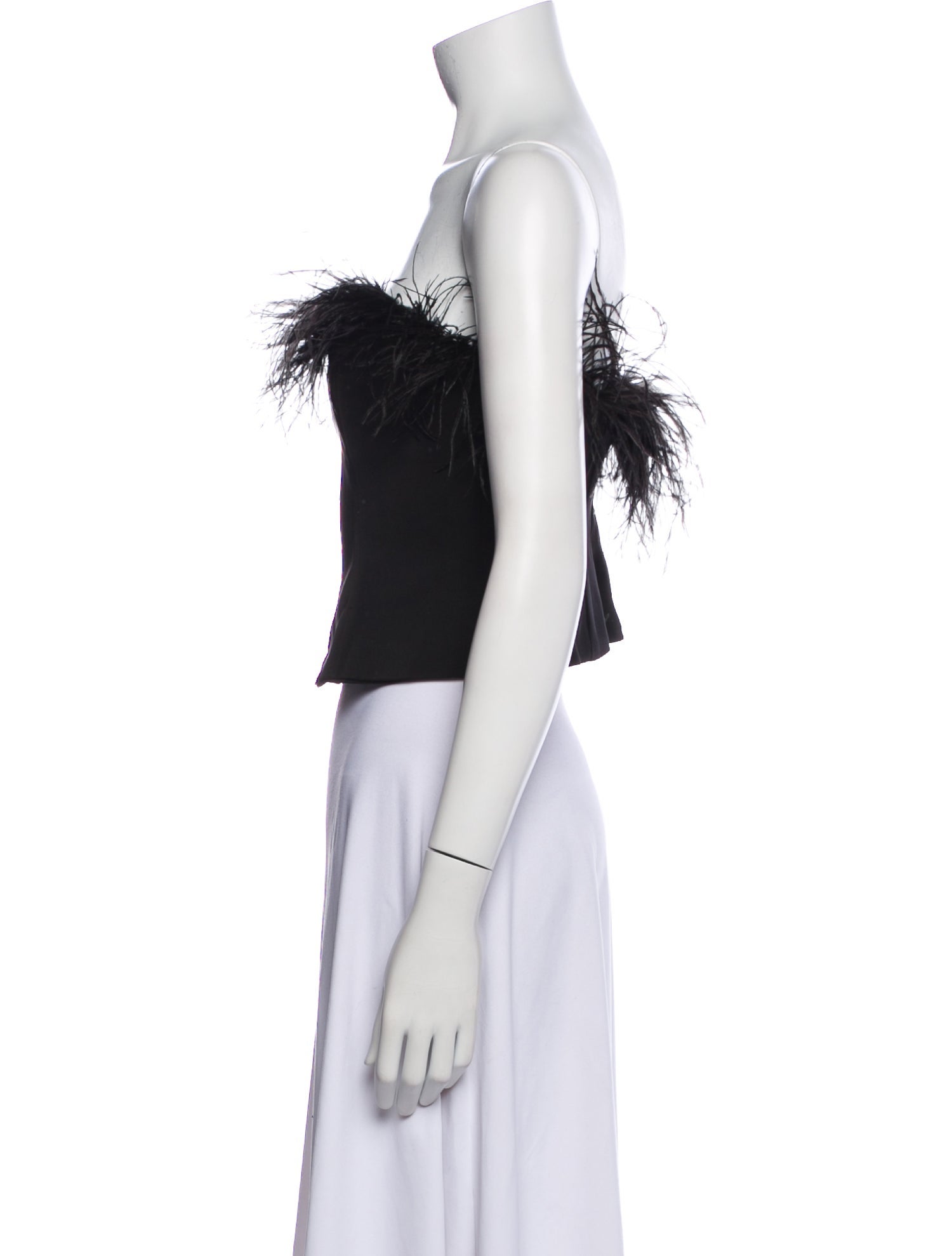 LPA Off-The-Shoulder Sleeveless Crop Top