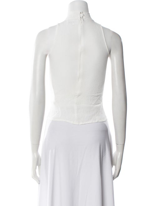 L'IDEE Mock Neck Sleeveless Crop Top